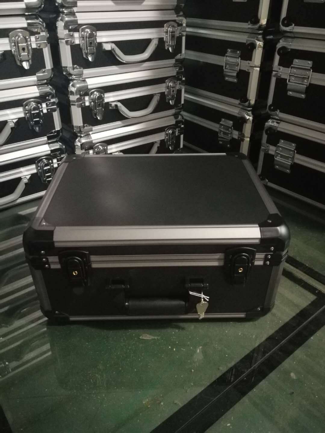 航空箱厂家,拉杆航空箱,深圳航空箱